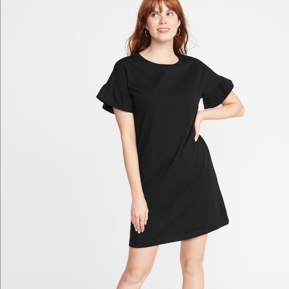 Old Navy Dresses & Skirts - Old Navy Black Ruffle Sleeve Sweatshirt Dress-L